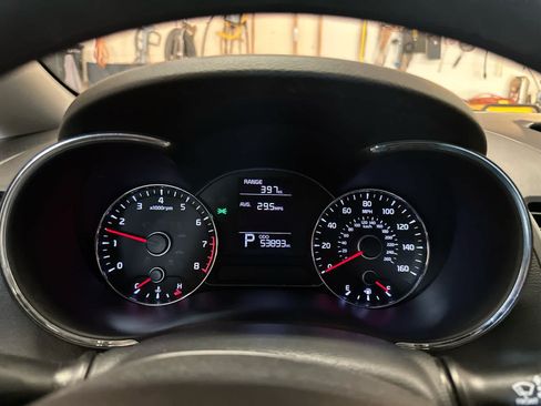 Used 2016 Kia Forte LX FWD image 12