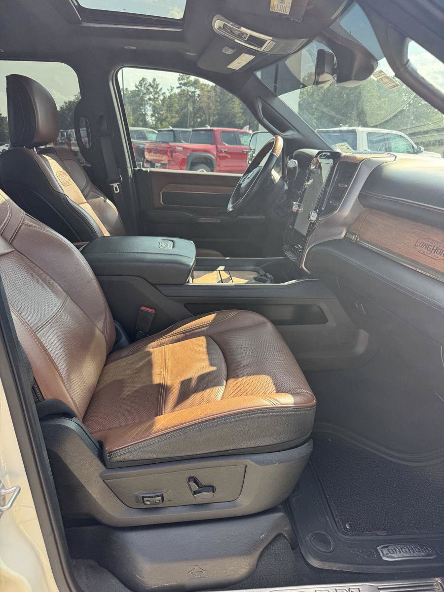 Used 2022 RAM 2500 Limited AWD/4WD image 18