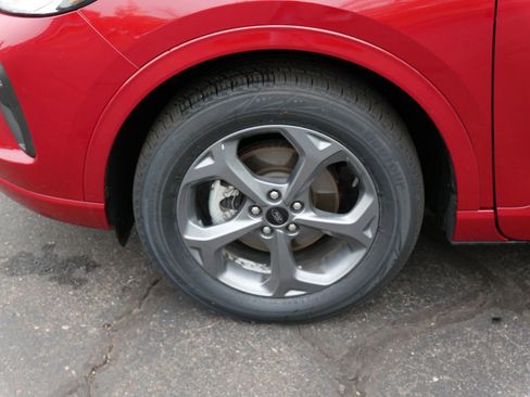 Used 2023 Ford Escape ST-Line w/ Tech Pack #1 AWD/4WD image 8