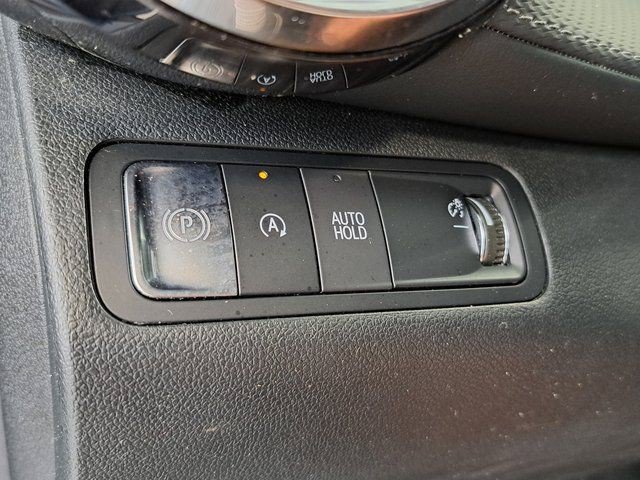 Used 2025 Chevrolet Equinox LT FWD image 13