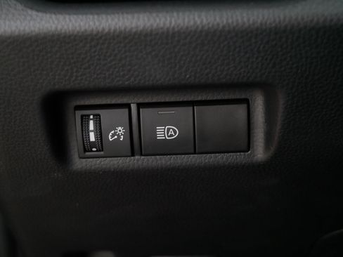 Certified 2025 Toyota RAV4 LE image 27