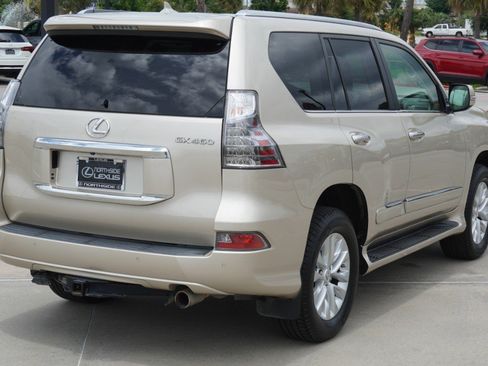Used 2015 Lexus GX 460 w/ Premium Package AWD/4WD image 6