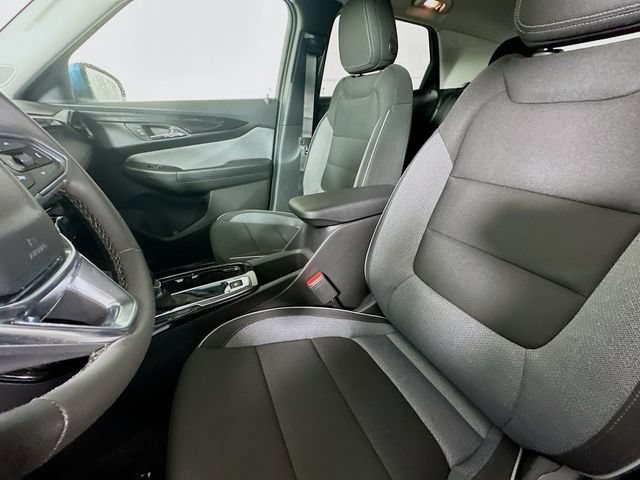 New 2026 Chevrolet TrailBlazer LT w/ LPO, Blackout Package FWD image 22