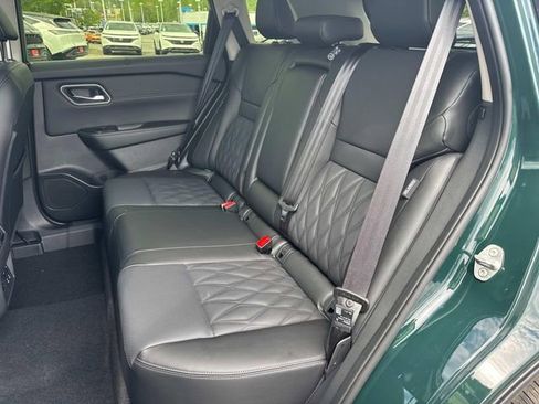 New 2026 Nissan Rogue Platinum w/ Platinum Premium Package AWD/4WD image 16