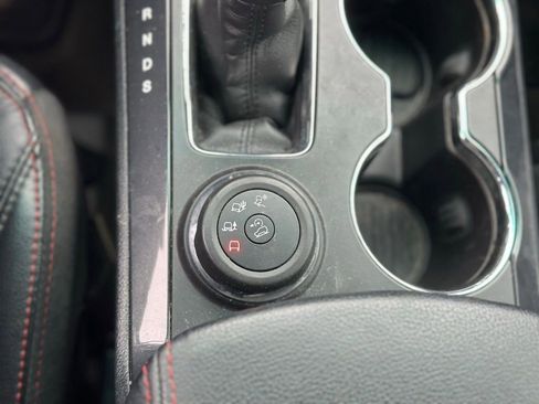 Used 2016 Ford Explorer Sport w/ Equipment Group 401A image 15