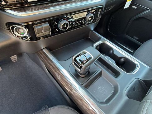 New 2026 Chevrolet Silverado 1500 RST AWD/4WD image 23