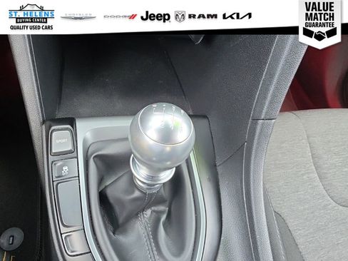 Used 2020 Hyundai Veloster Turbo R-Spec FWD image 13