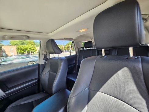 Used 2018 Toyota 4Runner Limited AWD/4WD image 44