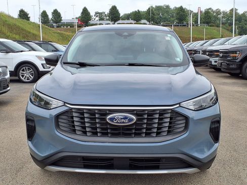 Used 2023 Ford Escape Active AWD/4WD image 2