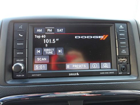 Used 2017 Dodge Grand Caravan SXT FWD image 13