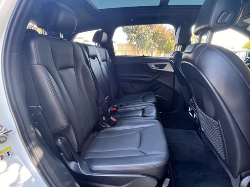 Used 2019 Audi Q7 2.0T Premium Plus w/ Premium Plus Package AWD/4WD image 13