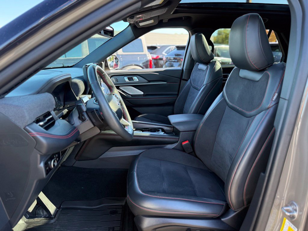 Used 2026 Ford Explorer ST w/ Sun And Sound Package AWD/4WD image 11
