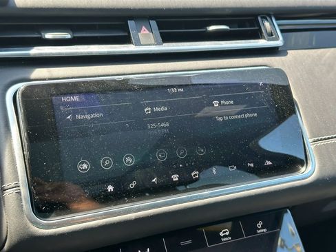 Used 2018 Land Rover Range Rover Velar R-Dynamic SE image 38