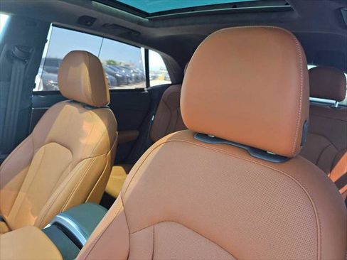 New 2025 Audi Q8 Prestige image 27