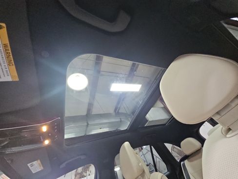 Certified 2026 Mercedes-Benz GLC 300 4MATIC image 32