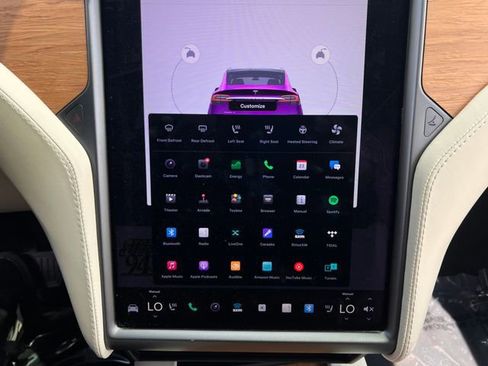 Used 2019 Tesla Model X 75D AWD/4WD image 24