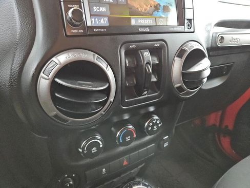 Used 2017 Jeep Wrangler Unlimited Sport w/ Quick Order Package 23S image 21