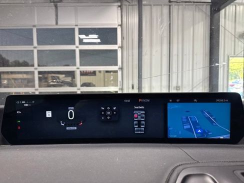Used 2025 Ford Expedition Tremor AWD/4WD image 7