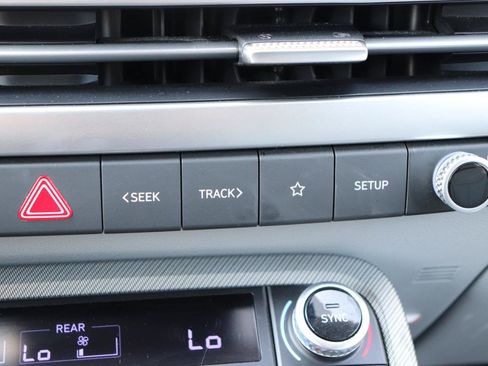 Used 2025 Hyundai Palisade SEL AWD/4WD image 43