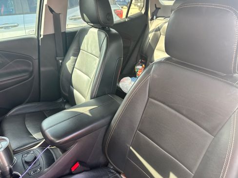 Used 2019 GMC Terrain SLT w/ Preferred Package FWD image 11