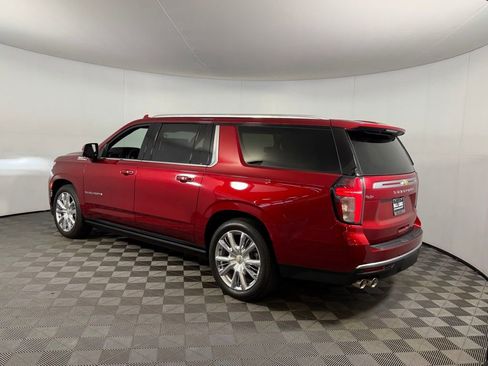 Used 2024 Chevrolet Suburban High Country w/ Max Trailering Package image 7