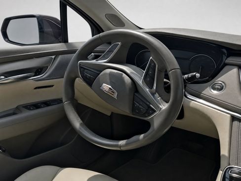 Used 2022 Cadillac XT5 Premium Luxury FWD image 15
