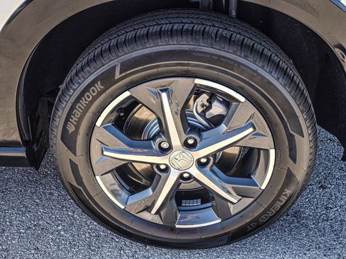 Used 2023 Honda HR-V EX-L image 9