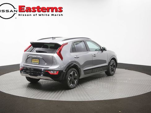 Used 2024 Kia Niro Wind w/ Wind Preserve Package FWD image 36
