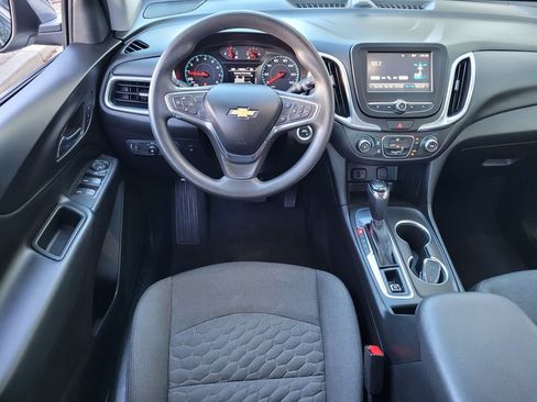 Used 2018 Chevrolet Equinox LT FWD image 7