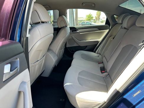 Used 2017 Hyundai Sonata SE image 24