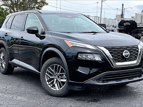 Used 2021 Nissan Rogue S FWD image 36