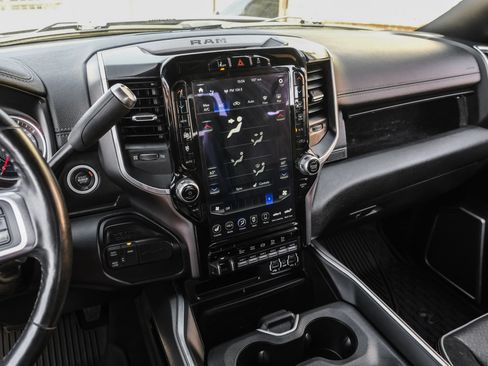 Used 2020 RAM 3500 Laramie AWD/4WD image 27