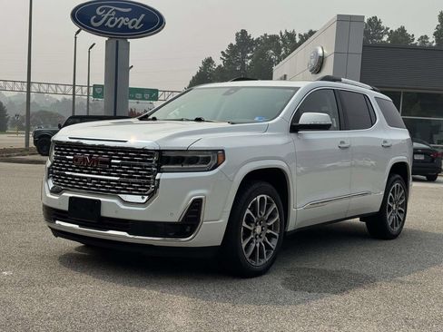 Used 2023 GMC Acadia Denali w/ Denali Ultimate Package FWD image 27