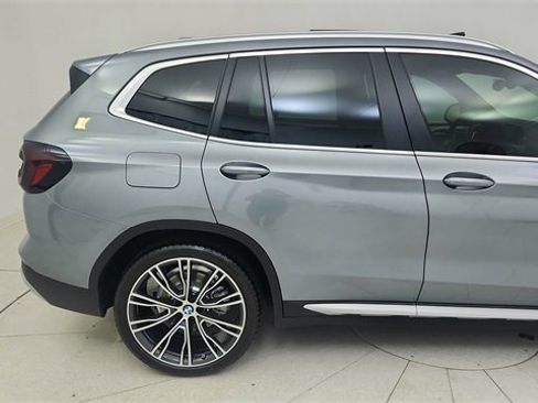 Used 2024 BMW X3 sDrive30i w/ Convenience Package image 7