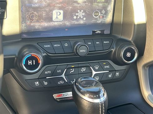 Used 2016 Chevrolet Corvette Z06 w/ 3LZ Preferred Equipment Group image 25