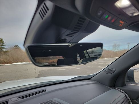 New 2026 GMC Acadia AT4 w/ Luxury Package image 26