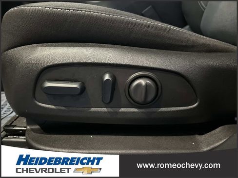 Used 2024 Chevrolet Blazer LT w/ Convenience Package image 16