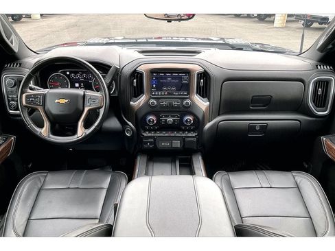 Used 2023 Chevrolet Silverado 3500 High Country w/ Z71 Off-Road Package AWD/4WD image 17