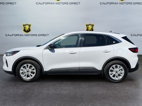 Used 2024 Ford Escape Active FWD image 2