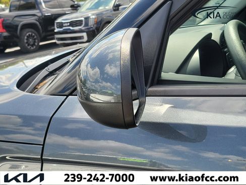 Certified 2024 Kia Soul LX FWD image 9