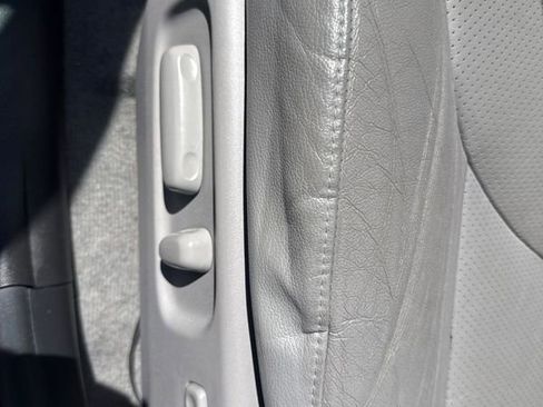 Used 2012 Toyota RAV4 Limited w/ Premium Plus Value Pkg image 17