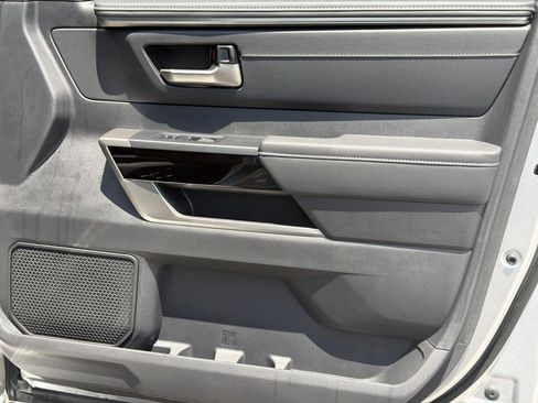 New 2026 Toyota Tundra Limited AWD/4WD image 13