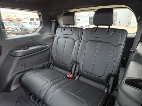 New 2026 Jeep Grand Cherokee L Limited image 9