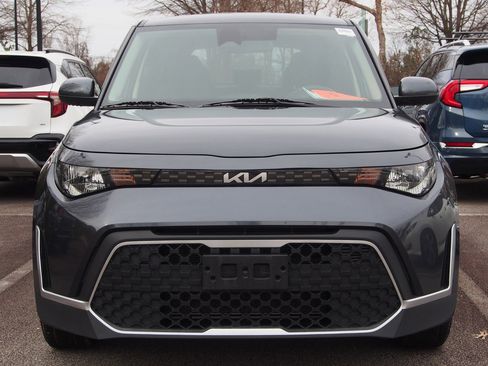 Used 2023 Kia Soul LX w/ Option Group 015 image 2