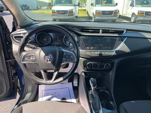 Used 2023 Buick Encore GX Select w/ Safety Package II AWD/4WD image 37