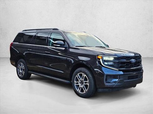 New 2026 Ford Expedition Max Active AWD/4WD image 6
