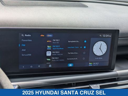 Used 2025 Hyundai Santa Cruz SEL AWD/4WD image 23