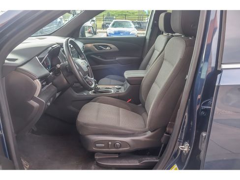 Used 2023 Chevrolet Traverse LT AWD/4WD image 12