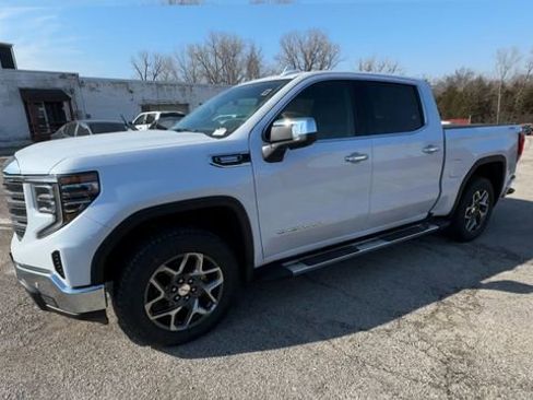 New 2026 GMC Sierra 1500 SLT w/ SLT Premium Plus Package image 4