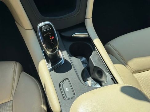 Used 2019 Cadillac XT5 Luxury image 17